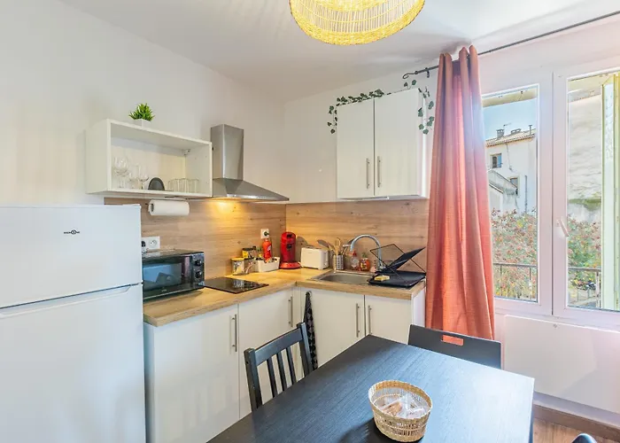 T3 Aqui Es Besiers - Centre-historique - Cathedrale & Halles - Clim - Wifi - Free Parking Sur Demande Διαμέρισμα *