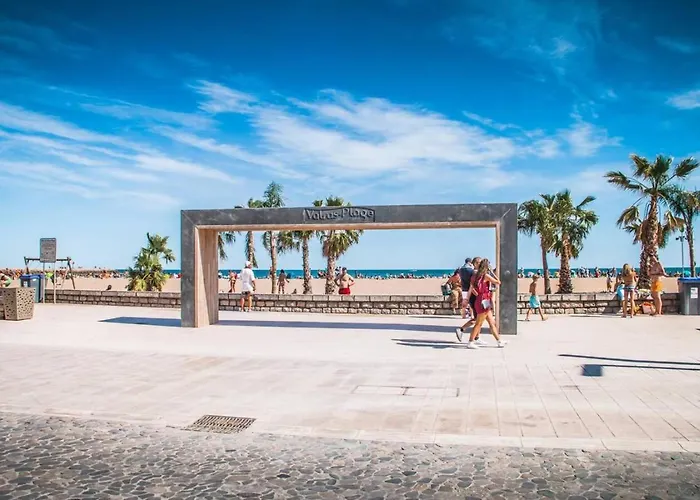 Διαμέρισμα T3 Aqui Es Besiers - Centre-historique - Cathedrale & Halles - Clim - Wifi - Free Parking Sur Demande *